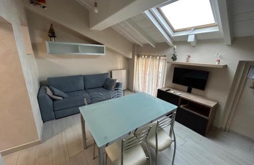 Iseo Apartment | Appartamento La Scaletta