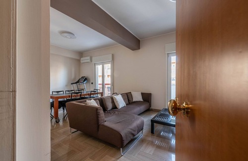 Borgo Vecchio Apartment | Appartamento Libertà con terrazza by Wonderful Italy