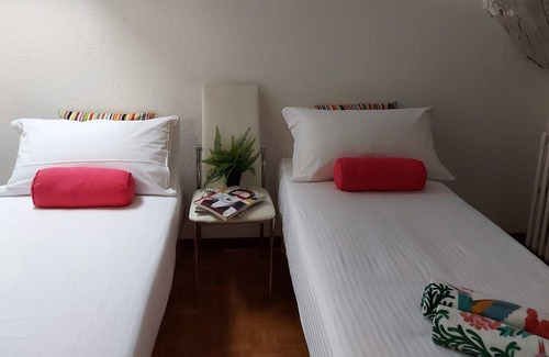 Gallarate Apartment | Appartamento Mansardato con due camere da letto presso Villa Mirabilia