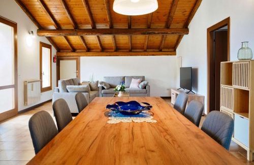 Magreglio Apartment | Appartamento Mansarda Lilli