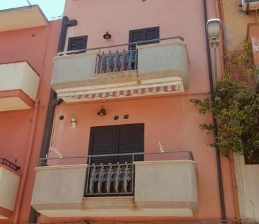 Le Castella Apartment | Appartamento moderno
