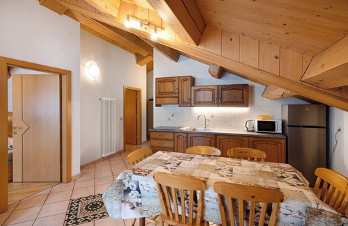 Livigno Apartment | Appartamento Piz Saliente with Mountain View, Wi-Fi, Terrace & Garden
