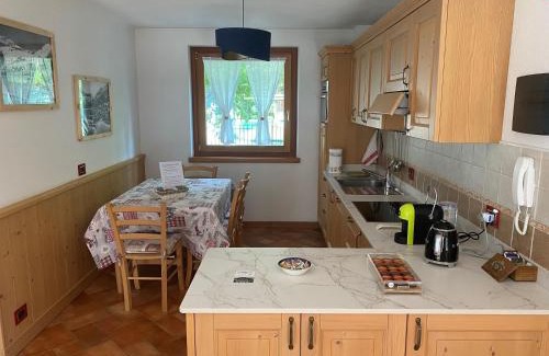 Bormio Apartment | Appartamento 'Reit' - Bormio - giardino, parcheggio, Wi-fi