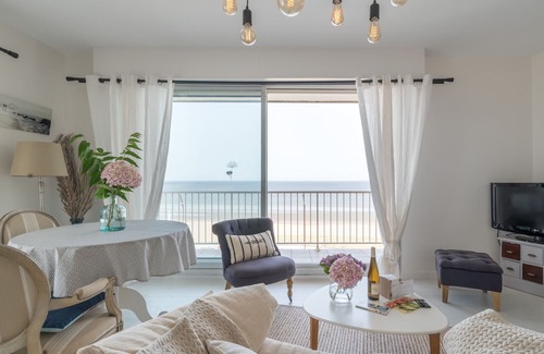 Tharon-Plage Apartment | Appartement de standing et splendide vue sur mer