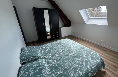 Equeurdreville-Hainneville Apartment | Appartement #8 Moderne Rénové Avec Mezzanine 8pers