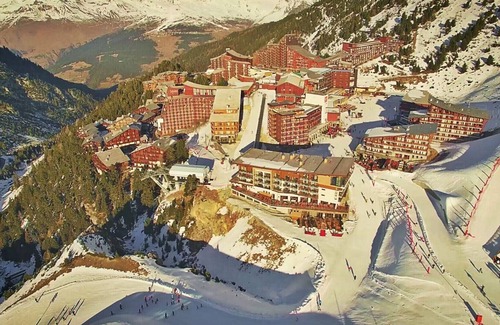 Arc-2000 Condo | Appartement et équipé avec Proche des pistes