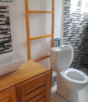 Yaounde Apartment | Appartement 1e Chambre - Résidence avec Piscine