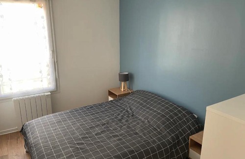 Lion-sur-Mer Apartment | Appartement 2 chambres - 50m de la mer - parking