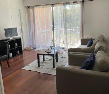 Maladiere Apartment | Appartement 2 chambres avec parking privé gratuit