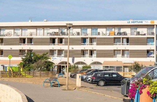Saint-Pierre-la-Mer Apartment | Appartement 3 étoiles - ccbbdge