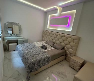 Azla Apartment | Appartement 3 kamers tetouan-Azla strand 300 meters