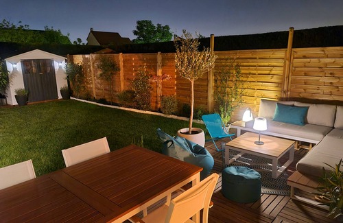 Chatou Apartment | Appartement 65m² Avec Jardin Période des Jeux Olympiques de Paris 2024