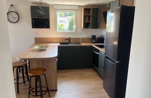 Cavalaire-sur-Mer Apartment | Appartement A 600 DU Centre Ville Avec Piscine 6 Personnes