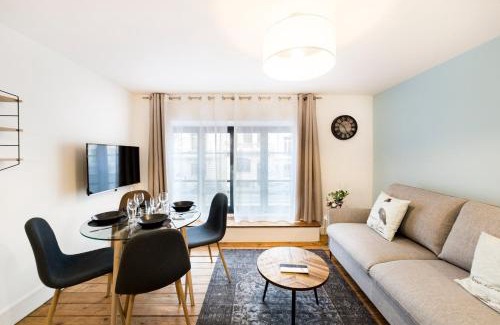 Puvis De Chavannes - Le Lycee Apartment | Appartement au cœur du 6ème arrondissement AIL