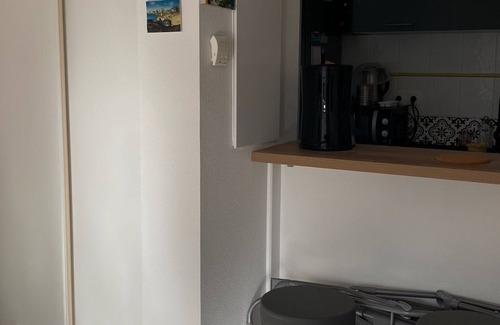 Port-des-Barques Apartment | Appartement Avec Balcon à Port des Barques , vu sur Lestuaire de la Charente