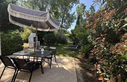 Bravone Apartment | Appartement Avec Jardin Privé, Parc Arboré et Piscine