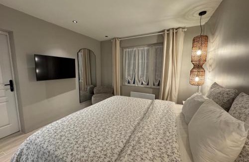 Pacy-sur-Eure Apartment | Appartement avec jardin privé - PACY SUR EURE