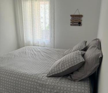 Ferrandiere - Maisons Neuves Apartment | Appartement avec piscine sur le toit