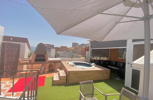 Al Hoceima Apartment | Appartement avec Terasse JACCUZI BARBECUE NETFLIX VUE SUR MER TOTALEMENT GRATUIT sans supplément
