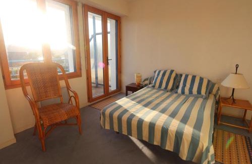 Benodet Apartment | Appartement avec terrasse, parking, à 200m du port de Bénodet - FR-1-481-59