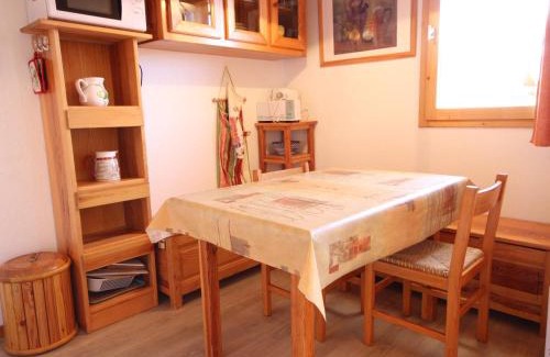 Vallandry Apartment | Appartement chaleureux 3 pièces, 6 pers, proche pistes et commerces à Vallandry - FR-1-411-5