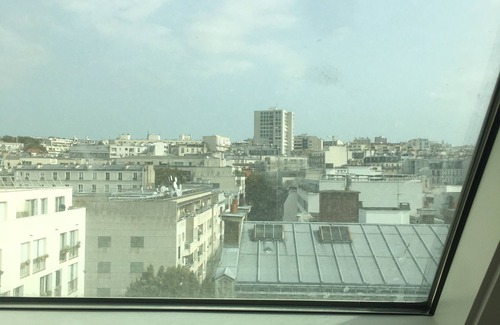Quartier de la Folie-Mericourt Apartment | Appartement Charmant, Calme et Lumineux au Coeur de Paris