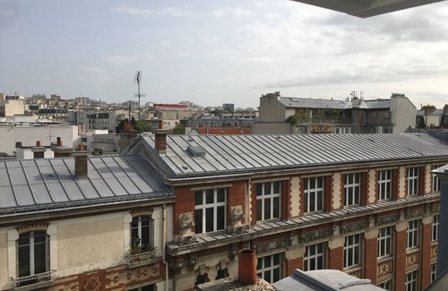 Quartier de la Folie-Mericourt Apartment | Appartement Charmant, Calme et Lumineux au Coeur de Paris