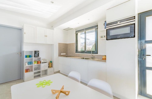 Malaucene Apartment | Appartement charmant, Malaucène, 52 m², piscine partagée