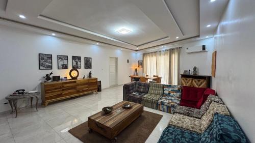 Dakar Apartment | Appartement classique et lumineux