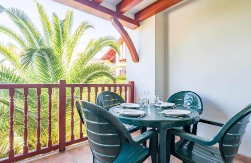 Ciboure Apartment | Appartement Coquet avec Piscine et Balcon à Ciboure, Proche Golf de la Nivelle - FR-1-4-480