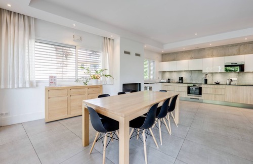 Annecy Old Town Condo | Appartement Corner - High-end decoration and services