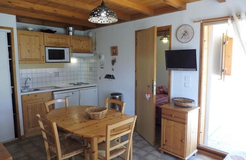 Crest-Voland Apartment | Appartement Crest-Voland, 2 pièces, 6 personnes - FR-1-596-1