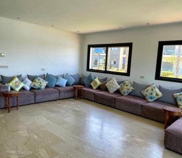 Soualem Trifiya Apartment | Appartement de 150 m2 en front de mer avec 6 piscines