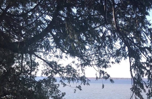 Saint-Armand Apartment | Appartement directement sur le bord du Lac Champlain