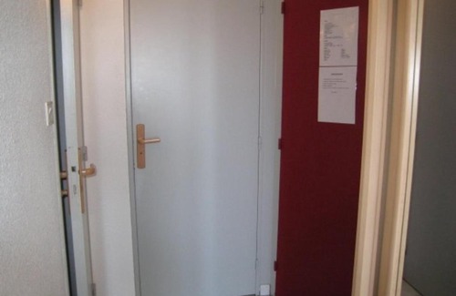 Eclose-Est Apartment | Appartement ensoleillé pour 5 pers, balcon sud, proche remontées et commerces, animaux acceptés - FR-1-405-94