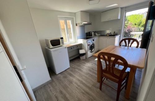 Mandelieu-La-Napoule Apartment | Appartement fonctionnel