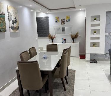 Dakar-Plateau Apartment | appartement f4 ngor almadies