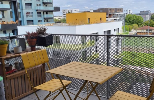 Gennevilliers Apartment | Appartement Lumineux, Cosy et Tout Équipé