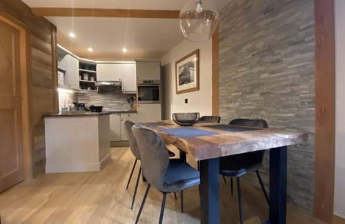 Arc-1950 Apartment | Appartement Standing Résidence 5