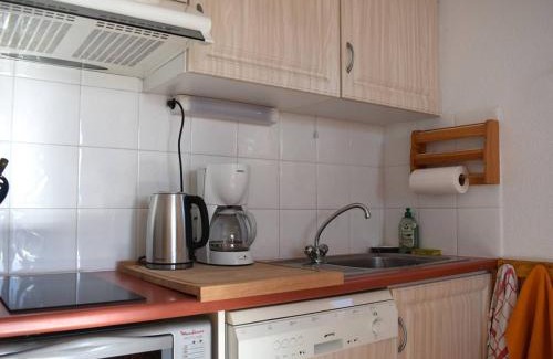 Font-Romeu-Odeillo-Via Apartment | Appartement 2 pièces cabine, plein sud, balcon, parking, à 800m du centre de Font-Romeu - FR-1-580-80