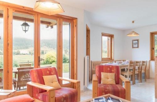 Monetier-les-Bains Apartment | Appartement familial 4 pièces, terrasse, proche pistes - FR-1-330F-135