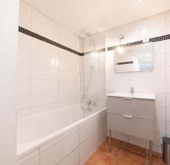 Meyzieu Apartment | Appartement Gardhenn Stadium LCLD Arena Groupama Lyon