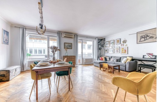 Carnot - Gailleton Apartment | Appartement Isola, climatisé et parking privé - Welkeys