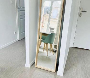 Saint-Quentin Apartment | Appartement Lumineux & Confortable