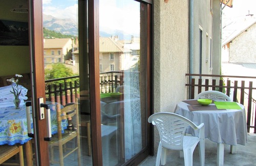 Briancon Apartment | Appartement Lumineux Face au Prorel