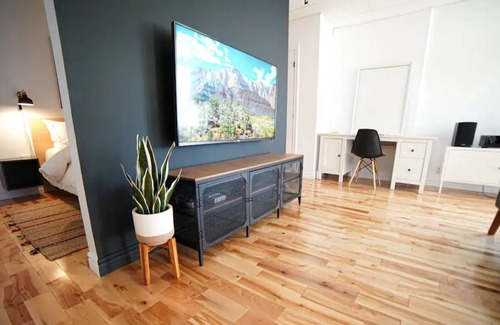 Levis Apartment | Appartement lumineux près des ponts