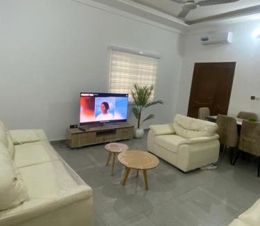 Abomey-Calavi Apartment | Appartement moderne climatisé avec WiFi gratuit Godomey-Togoudo,Abomey-calavi