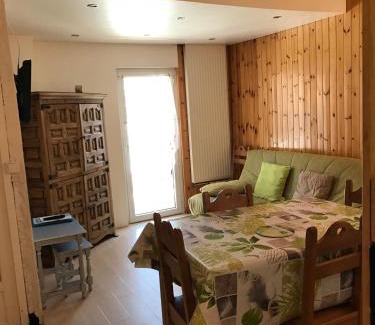 Montgenevre Apartment | Appartement Montgenèvre Chalmettes 6 pers maxi