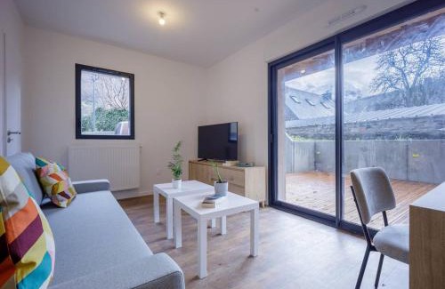 Peyragudes Apartment | Appartement Neuf à Loudenvielle - 6 pers, 2 ch, terrasse sud, proche télécabine et Balnéa - FR-1-695-12