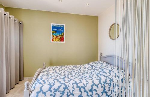Le Lavandou Apartment | Appartement neuf au Lavandou - Climatisé, proche plage - FR-1-816-3